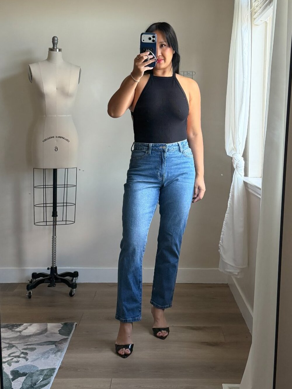 BCBG Straight Leg Jeans Size 29 | Vintage Medium Wash Denim | Cigarette Cut